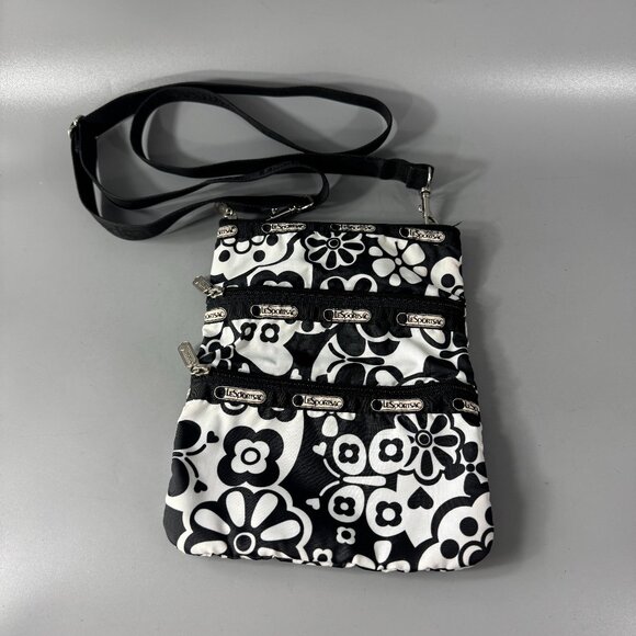 LeSportsac Black & White Floral Crossbody Shoulder Bag Detachable Strap - Picture 1 of 14